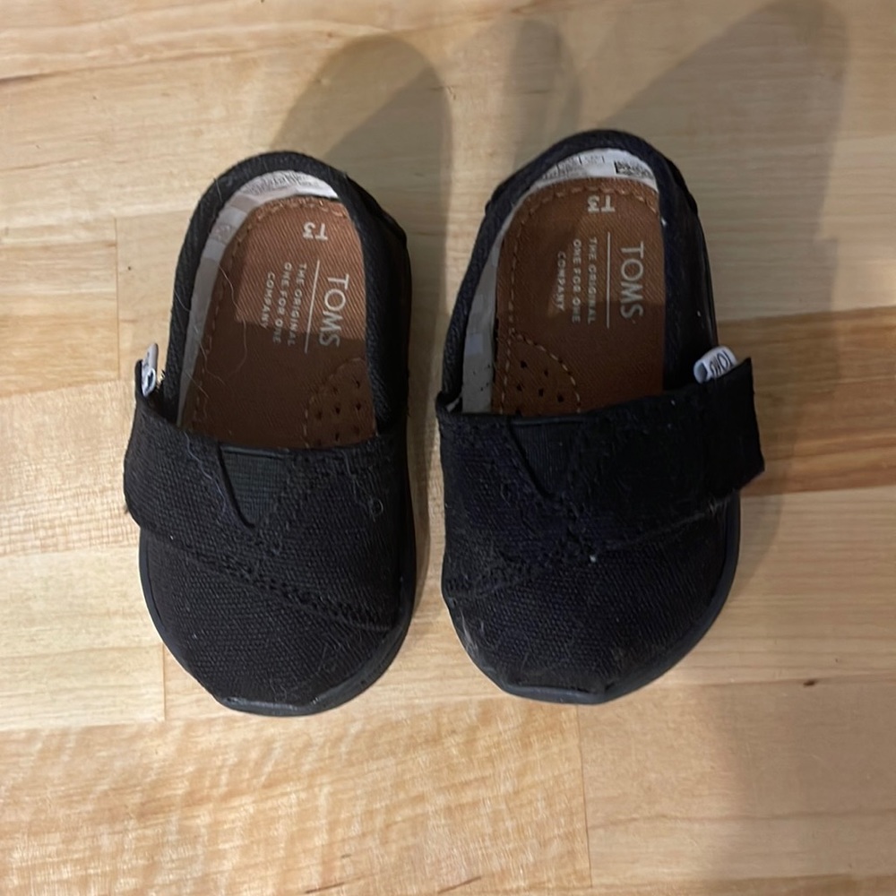 Rarely Worn Baby Toms